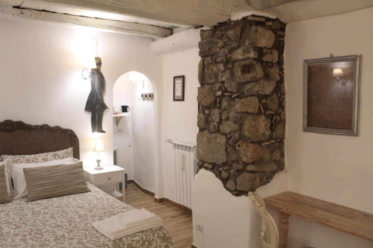 Livia'S Charming Room Trevignano Romano Dış mekan fotoğraf